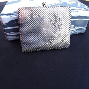 Vintage 1940's -1960's Whiting and Davis Kiss Closure Silver Mesh Wallet